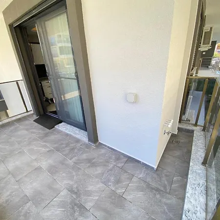 Brand New 2 Bedroom With Pool Good Location *
